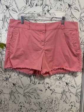 Adorable LOFT pink Frayed-hem Jean Shorts